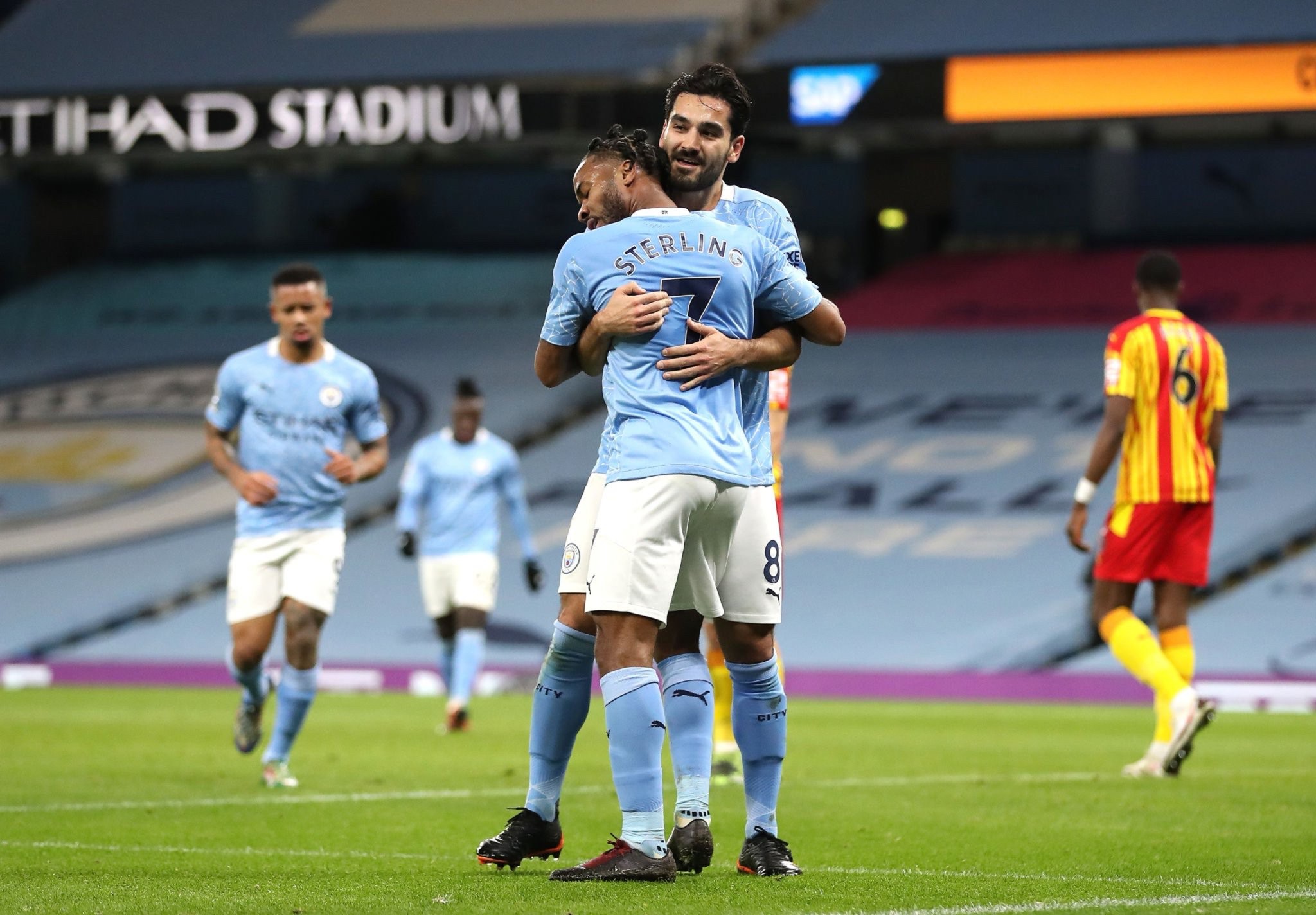 面对强敌感 面对强敌感